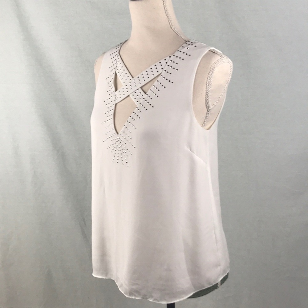 BCBG WHITE EMBELLISHED TANK TOP  XXS - Picture 2 of 5